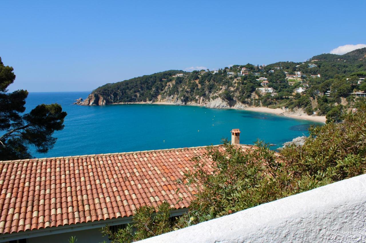 Apartamentos Cala Llevado Tossa de Mar Esterno foto