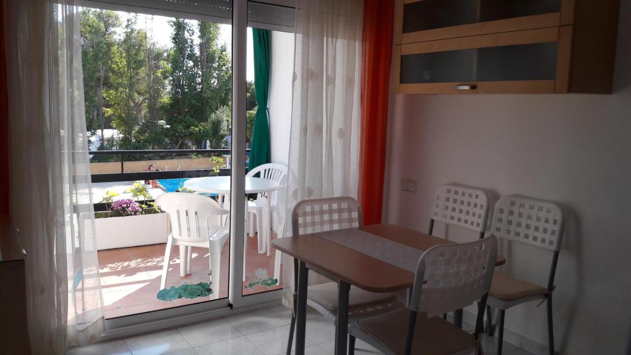 Apartamentos Cala Llevado Tossa de Mar Esterno foto