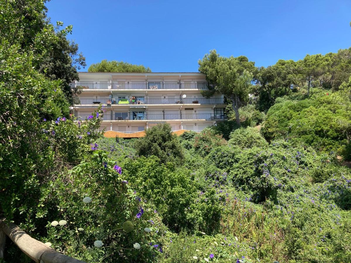 Apartamentos Cala Llevado Tossa de Mar Esterno foto