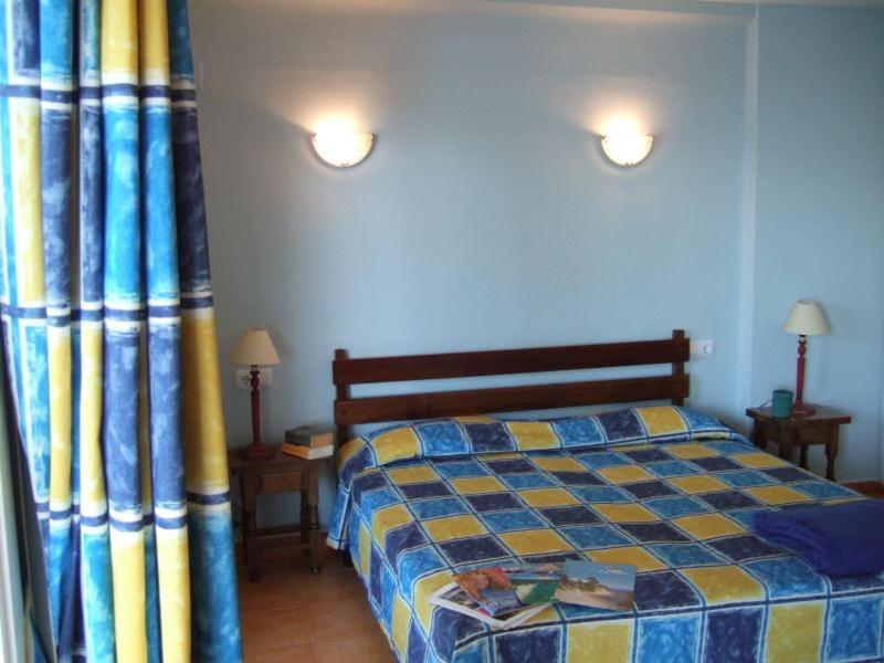 Apartamentos Cala Llevado Tossa de Mar Esterno foto
