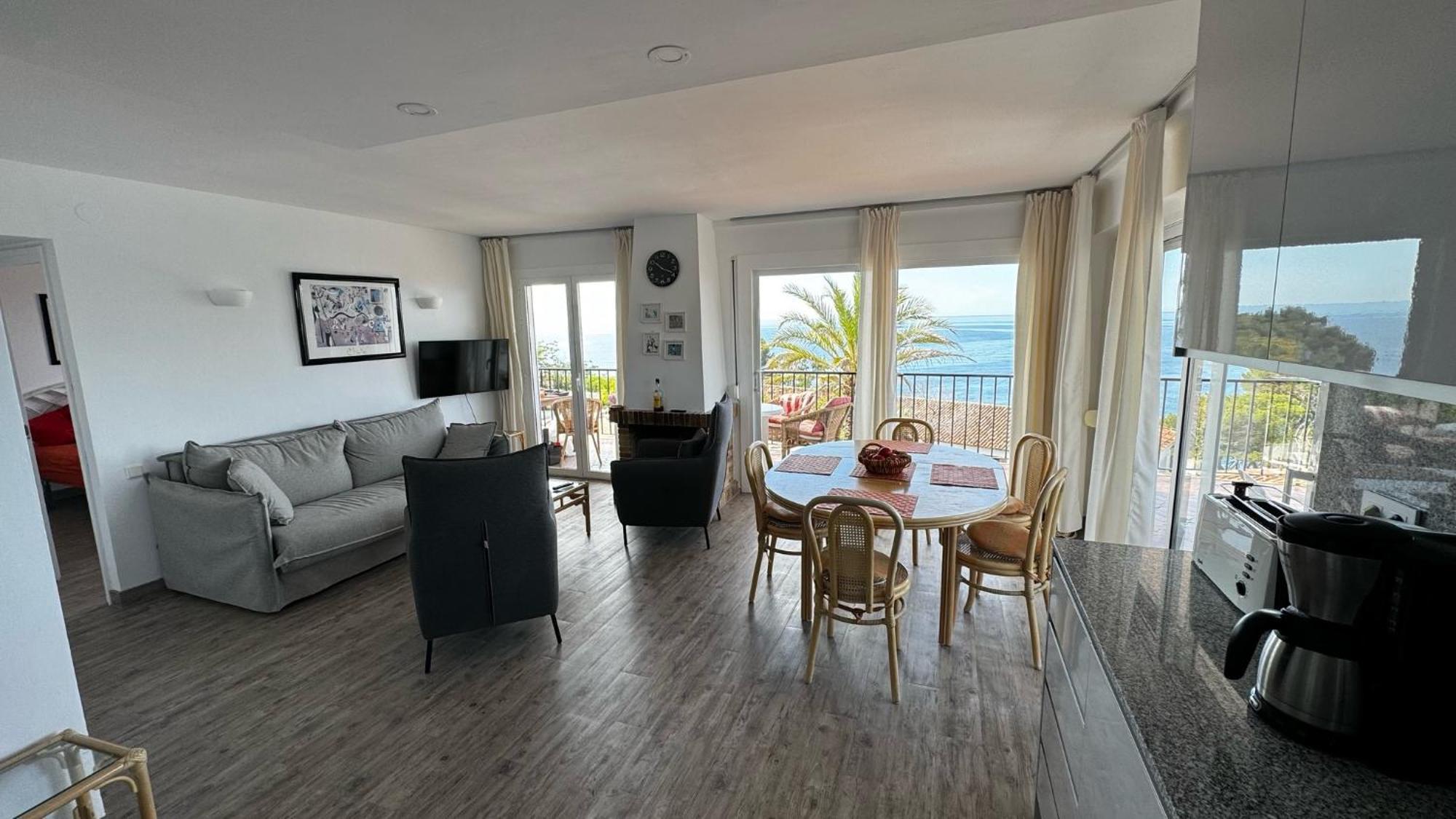 Apartamentos Cala Llevado Tossa de Mar Esterno foto